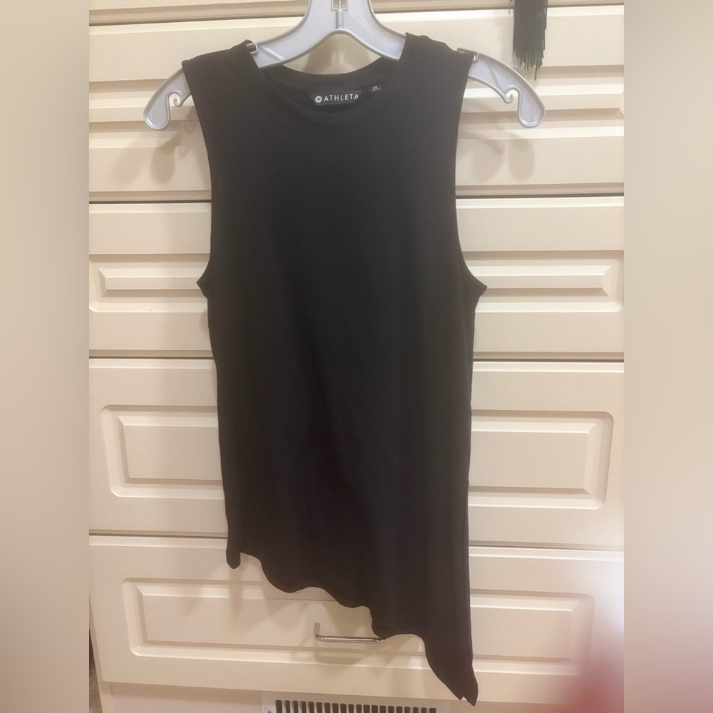 Athleta asymmetrical side tie tank.